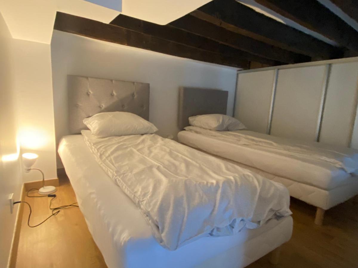 Studio Duplex Avec Spa Et Cour Privee Bonnelles المظهر الخارجي الصورة